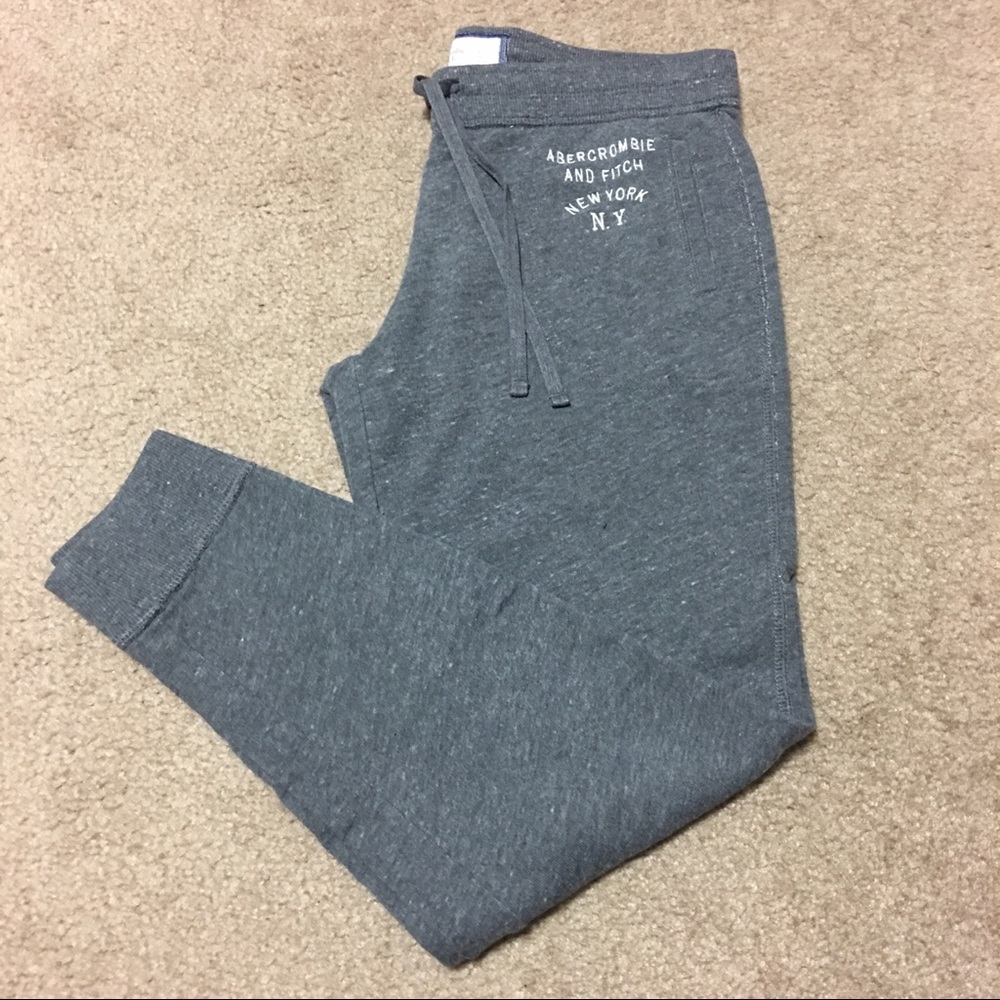 A&F Gray Jogger Sweatpants, XS